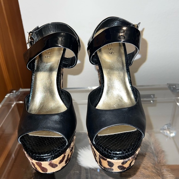 Guess! Smoking hot high heels! Brand new. Size 8. Real Leopard Fur 🐆 - Picture 2 of 8